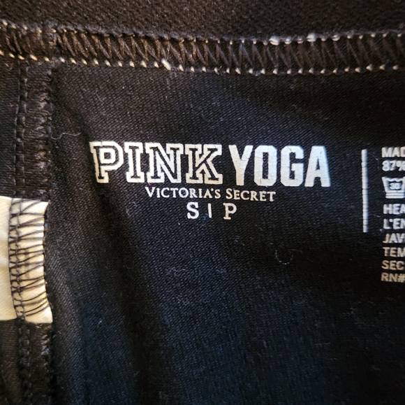 Victoria's Secret Pink Black& White Leggings Size Small - Picture 2 of 8